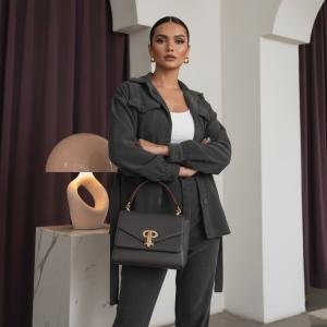 L’Allure Discrète - Gatiffa Outfit